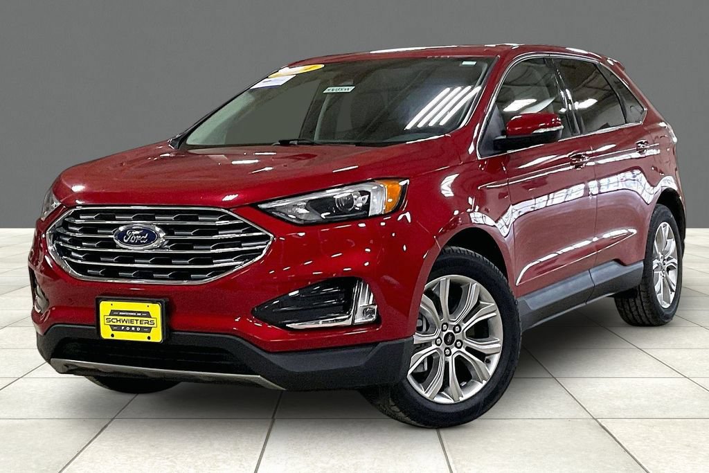 Certified 2024 Ford Edge Titanium AWD/4WD image 2