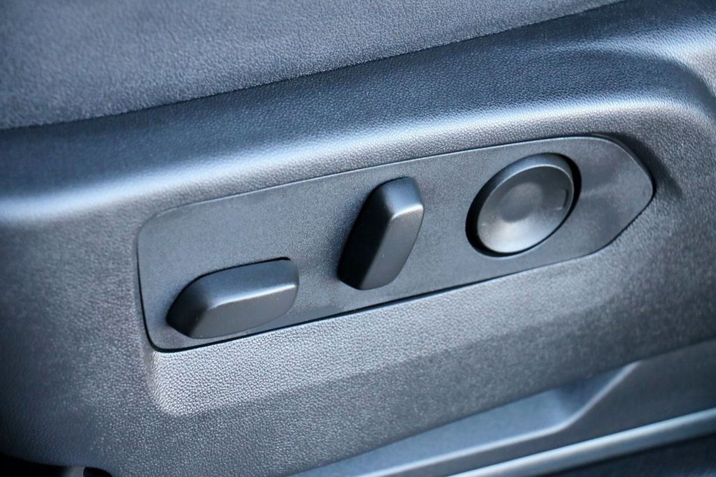 Used 2024 Chevrolet Tahoe RST w/ Luxury Package image 27