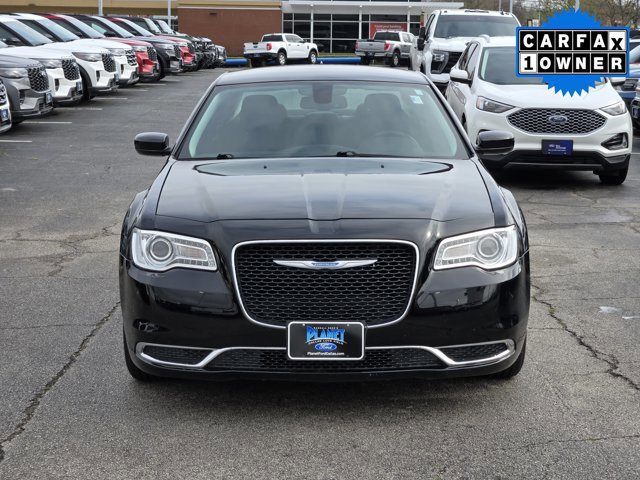 Used 2022 Chrysler 300 Touring image 7