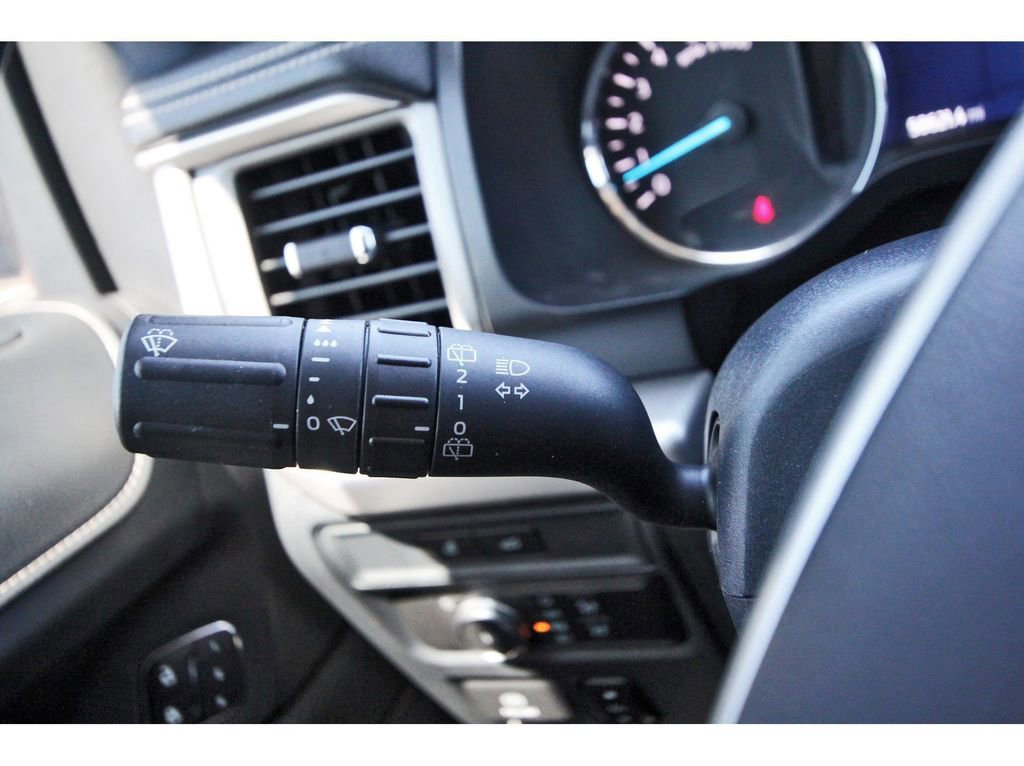 Certified 2022 Ford Expedition XLT image 20