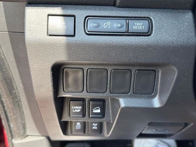 Used 2022 Nissan Frontier PRO-4X w/ Off-Road Protection Package AWD/4WD image 20