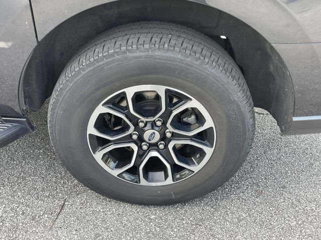 Certified 2024 Ford Expedition Max XLT image 7