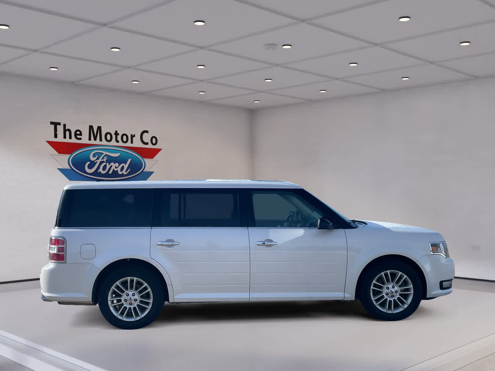 Certified 2019 Ford Flex SEL w/ Equipment Group 202A AWD/4WD image 4