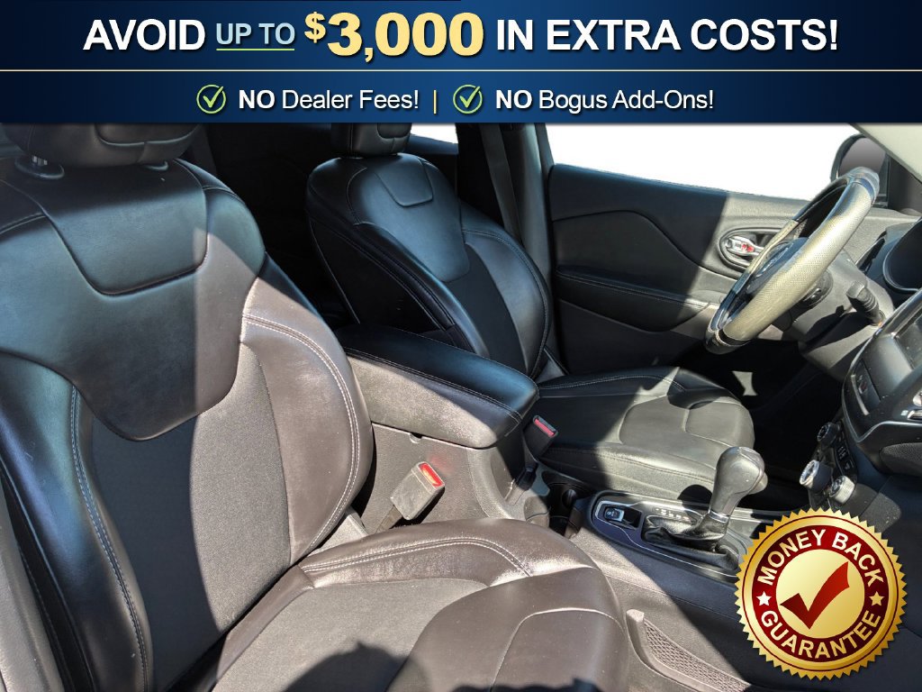 Used 2019 Jeep Cherokee Latitude Plus FWD image 21