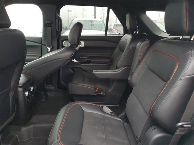 Certified 2023 Ford Explorer ST-Line w/ Class IV Trailer Tow Package image 29