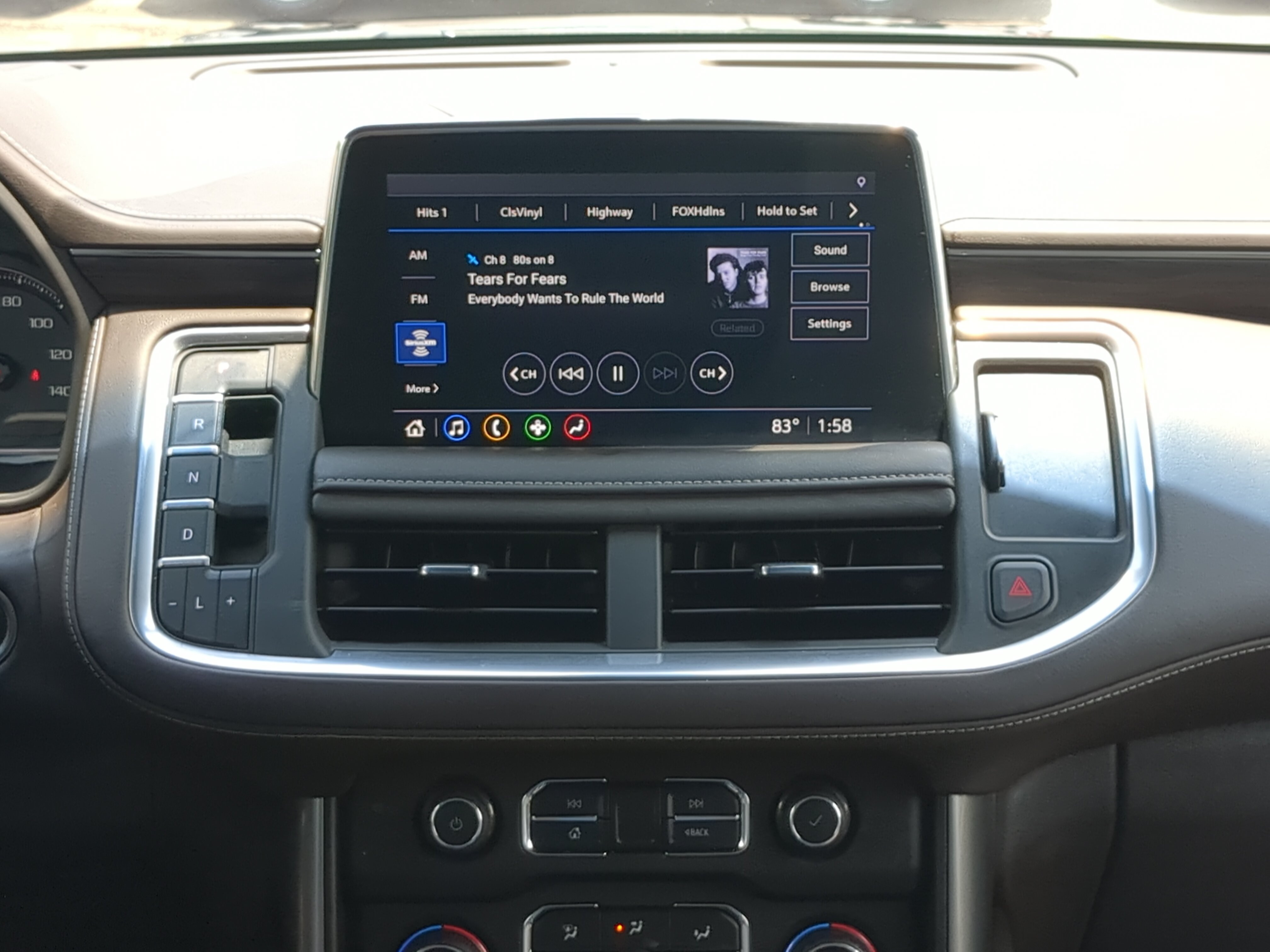 Used 2021 Chevrolet Tahoe Z71 AWD/4WD image 16