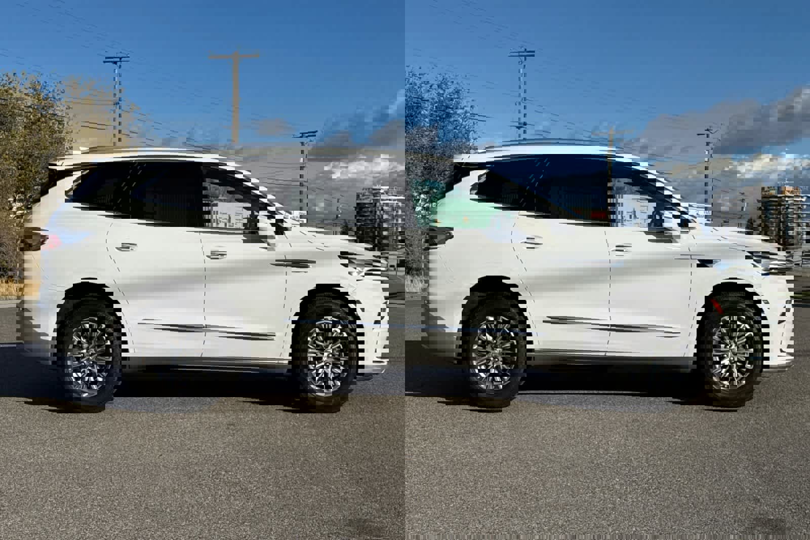 Used 2024 Buick Enclave Premium image 6