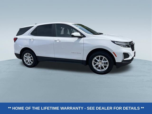 Used 2024 Chevrolet Equinox LT AWD/4WD image 2