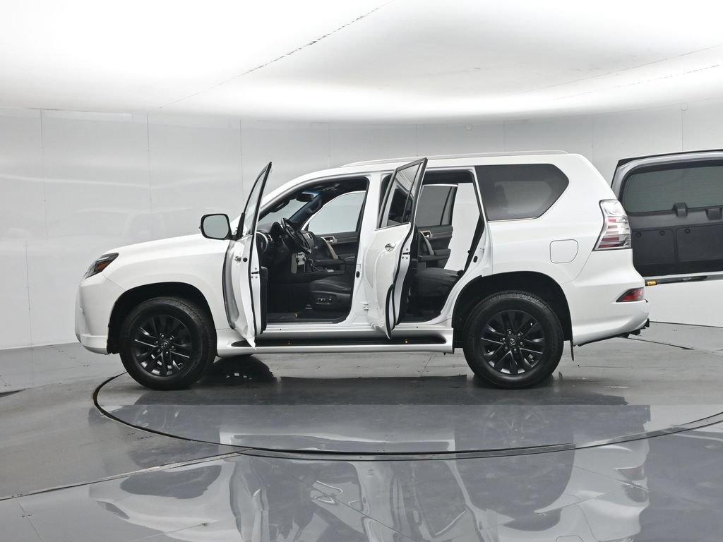 Used 2021 Lexus GX 460 Premium w/ Premium Package AWD/4WD image 41