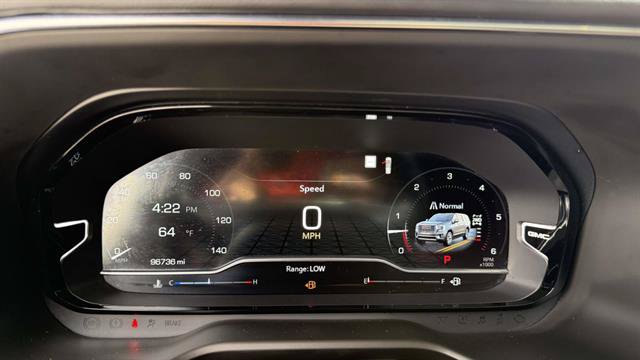 Used 2023 GMC Yukon Denali Ultimate AWD/4WD image 16