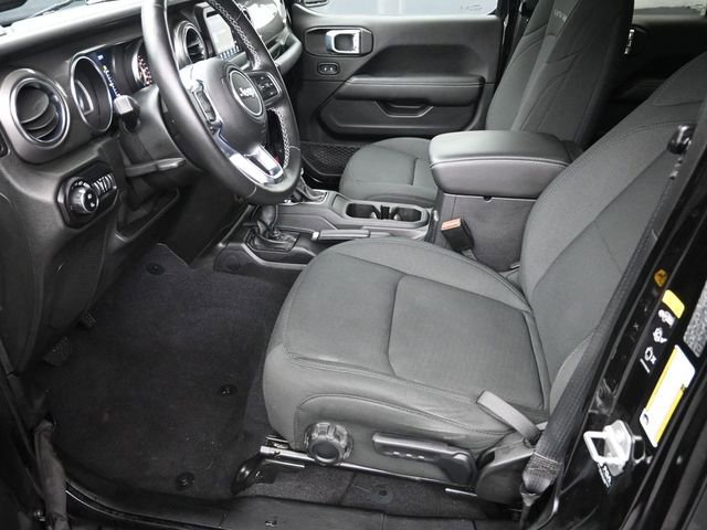 Used 2021 Jeep Gladiator Overland w/ Cold Weather Group image 29