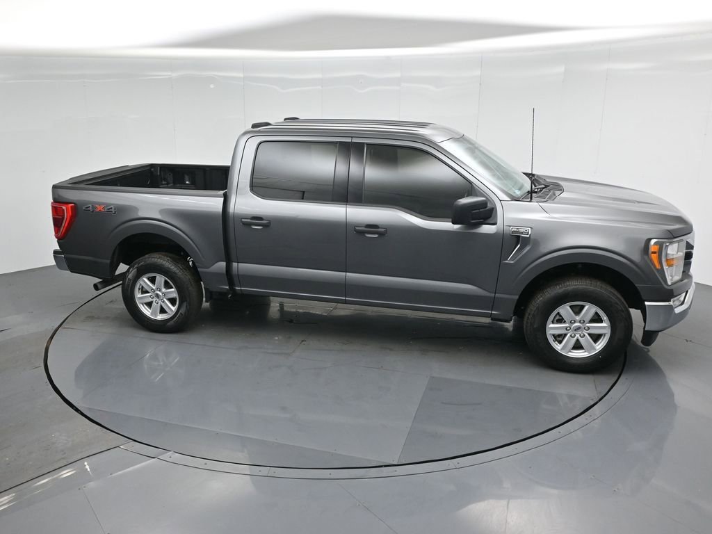 Certified 2022 Ford F150 XLT w/ Equipment Group 301A Mid image 36