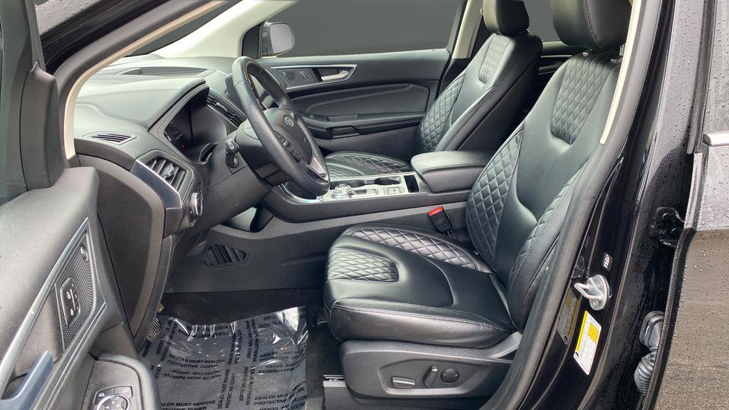 Certified 2024 Ford Edge Titanium AWD/4WD image 9