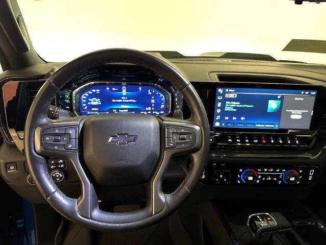 Used 2023 Chevrolet Silverado 1500 ZR2 w/ Technology Package AWD/4WD image 14