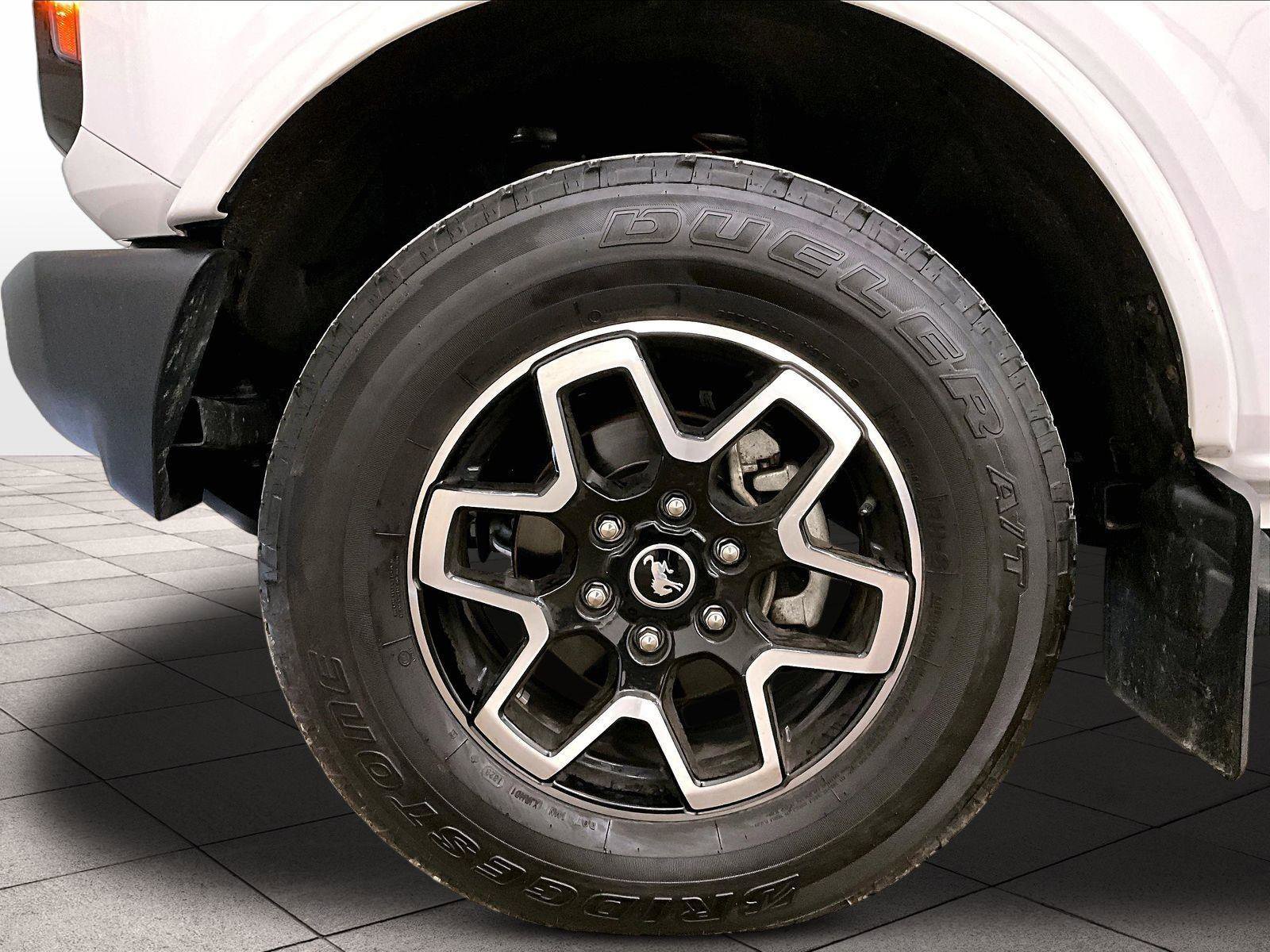 Certified 2023 Ford Bronco Outer Banks AWD/4WD image 8
