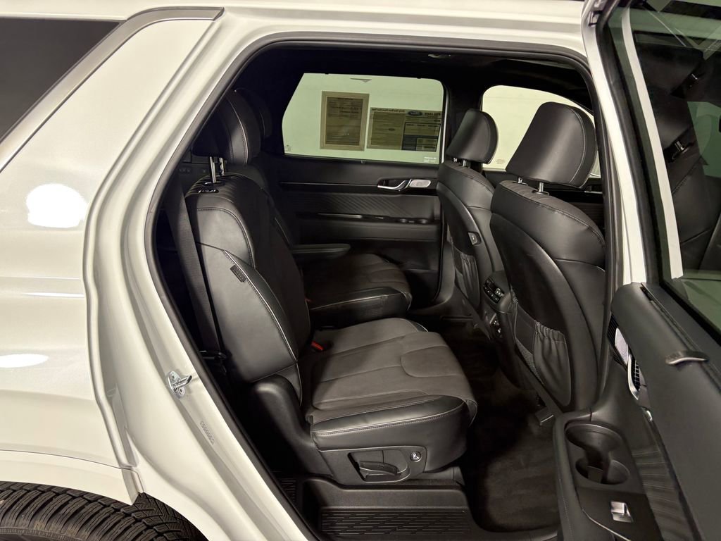 Used 2024 Hyundai Palisade Calligraphy AWD/4WD image 39