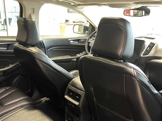 Certified 2022 Ford Edge Titanium w/ Equipment Group 301A image 27