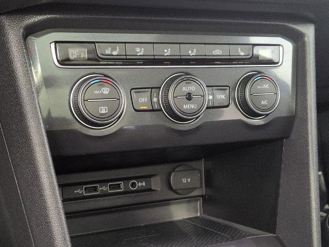 Used 2020 Volkswagen Tiguan SEL w/ 3rd Row Seat Package AWD/4WD image 20