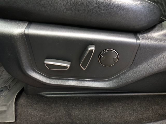 Certified 2019 Ford F150 Raptor w/ Equipment Group 802A Luxury image 11