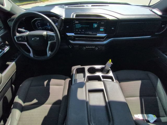 Used 2025 Chevrolet Silverado 1500 RST AWD/4WD image 18