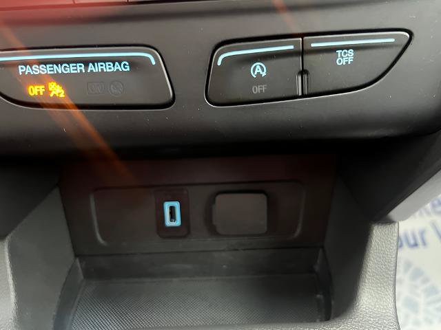 Certified 2017 Ford Escape SE AWD/4WD image 23