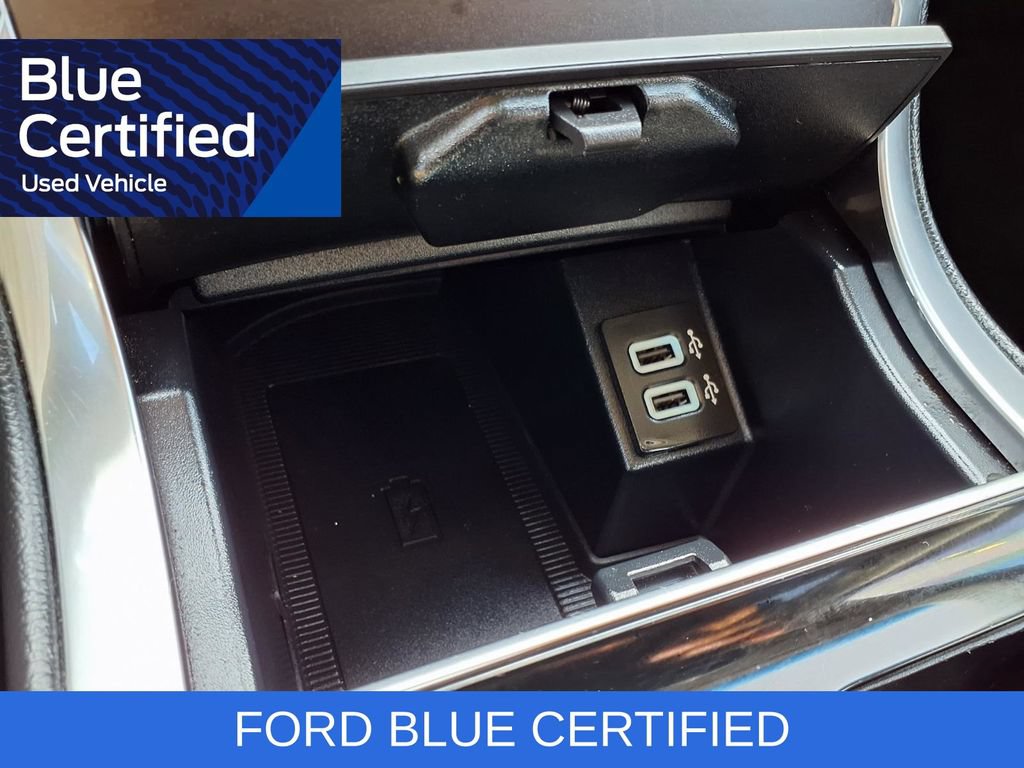 Certified 2019 Ford Edge Titanium w/ Equipment Group 301A FWD image 14
