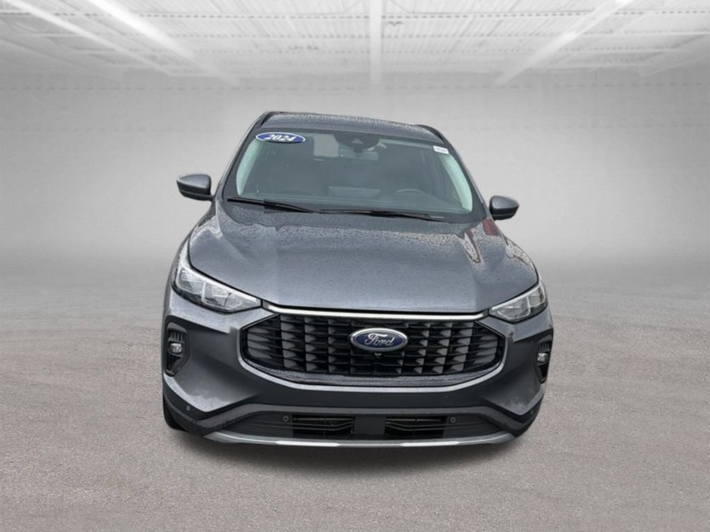 Certified 2024 Ford Escape Platinum AWD/4WD image 3