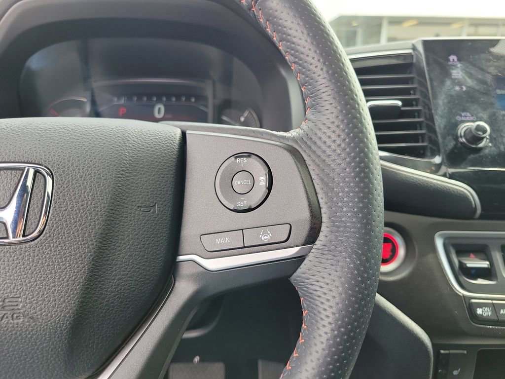 Used 2022 Honda Passport TrailSport image 25