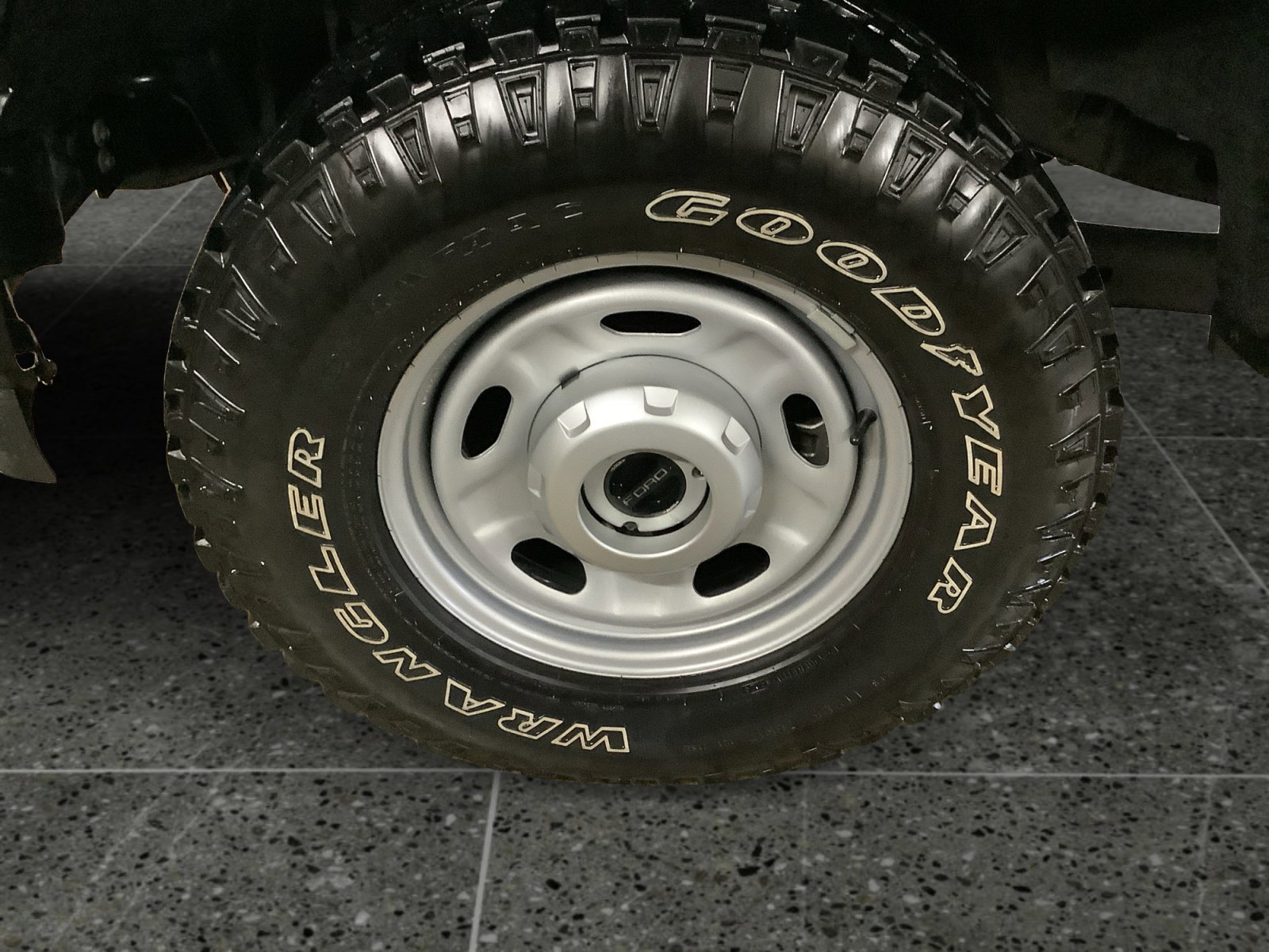 Certified 2024 Ford F250 XL image 14