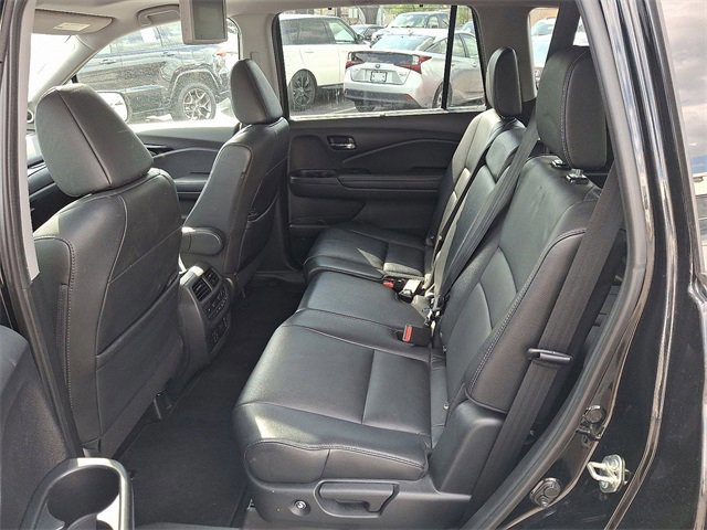 Used 2020 Honda Pilot Touring image 11