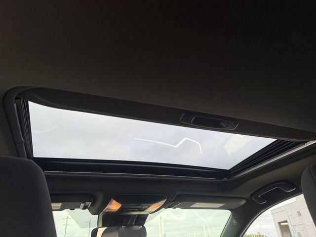 Used 2021 Toyota RAV4 SE w/ Weather & Moonroof Package AWD/4WD image 8