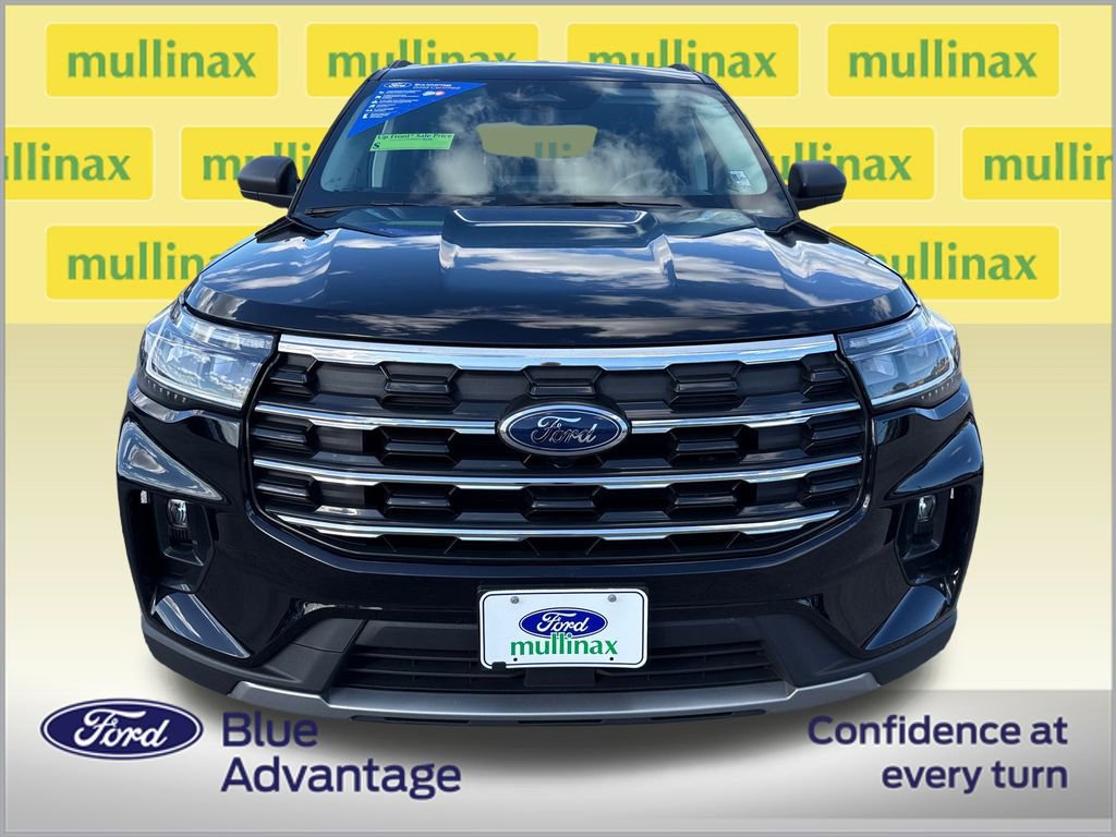 Certified 2025 Ford Explorer Active w/ Active Comfort Package image 11