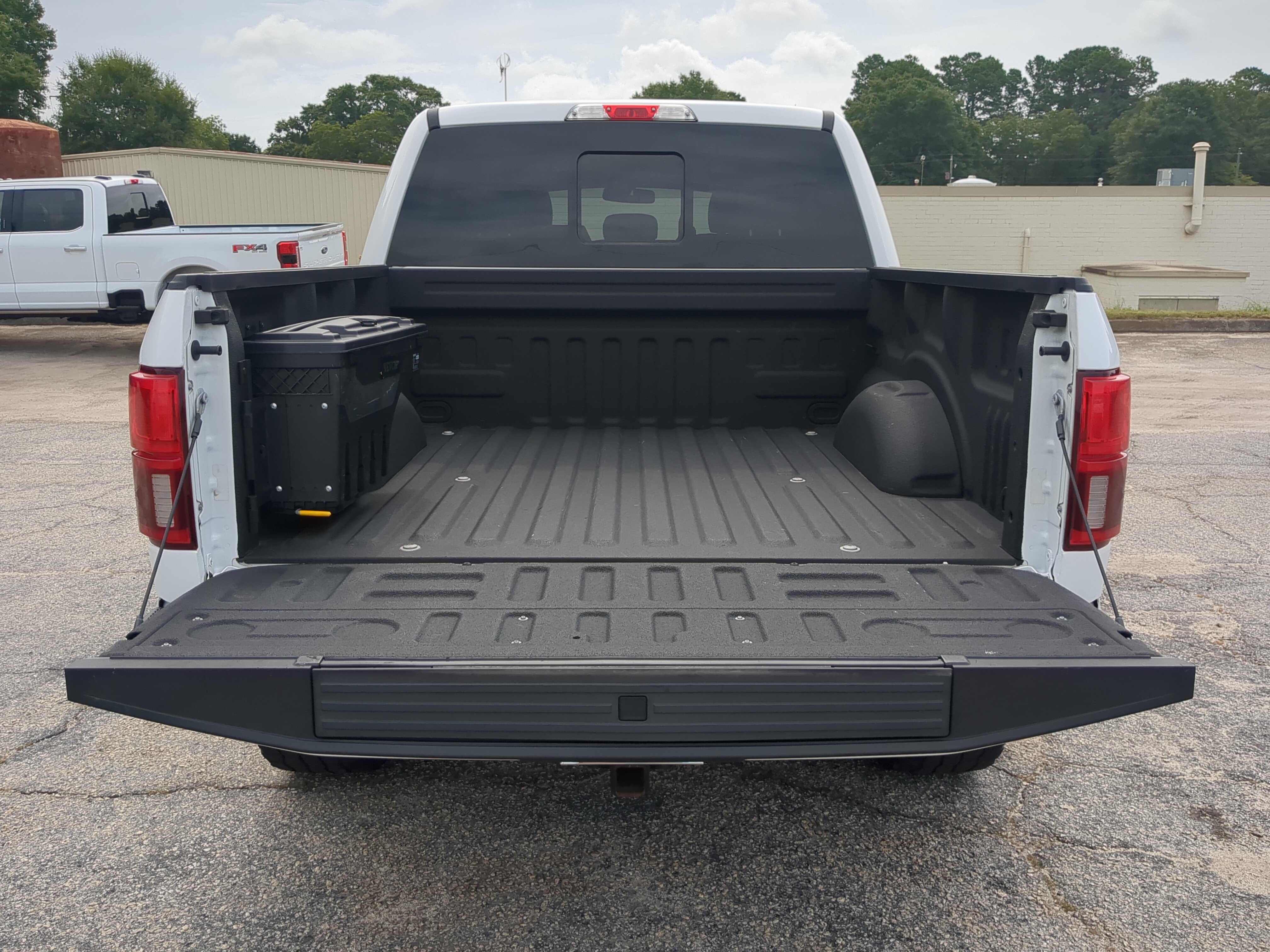 Certified 2020 Ford F150 XLT w/ Equipment Group 302A Luxury AWD/4WD image 11