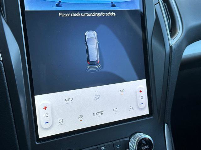 Certified 2024 Ford Edge SEL w/ Convenience Package AWD/4WD image 16