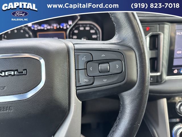 Used 2021 GMC Yukon XL Denali w/ Denali Premium Package image 23