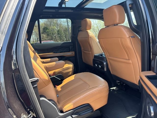 Certified 2024 Ford Expedition Max Platinum AWD/4WD image 11