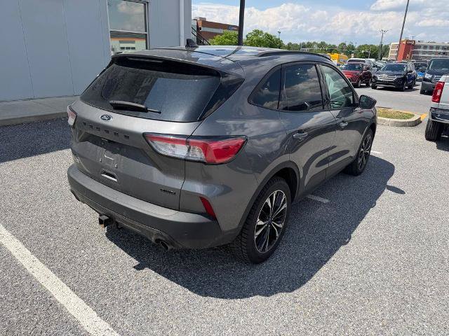 Certified 2022 Ford Escape SEL w/ SEL Stealth AWD Package image 8