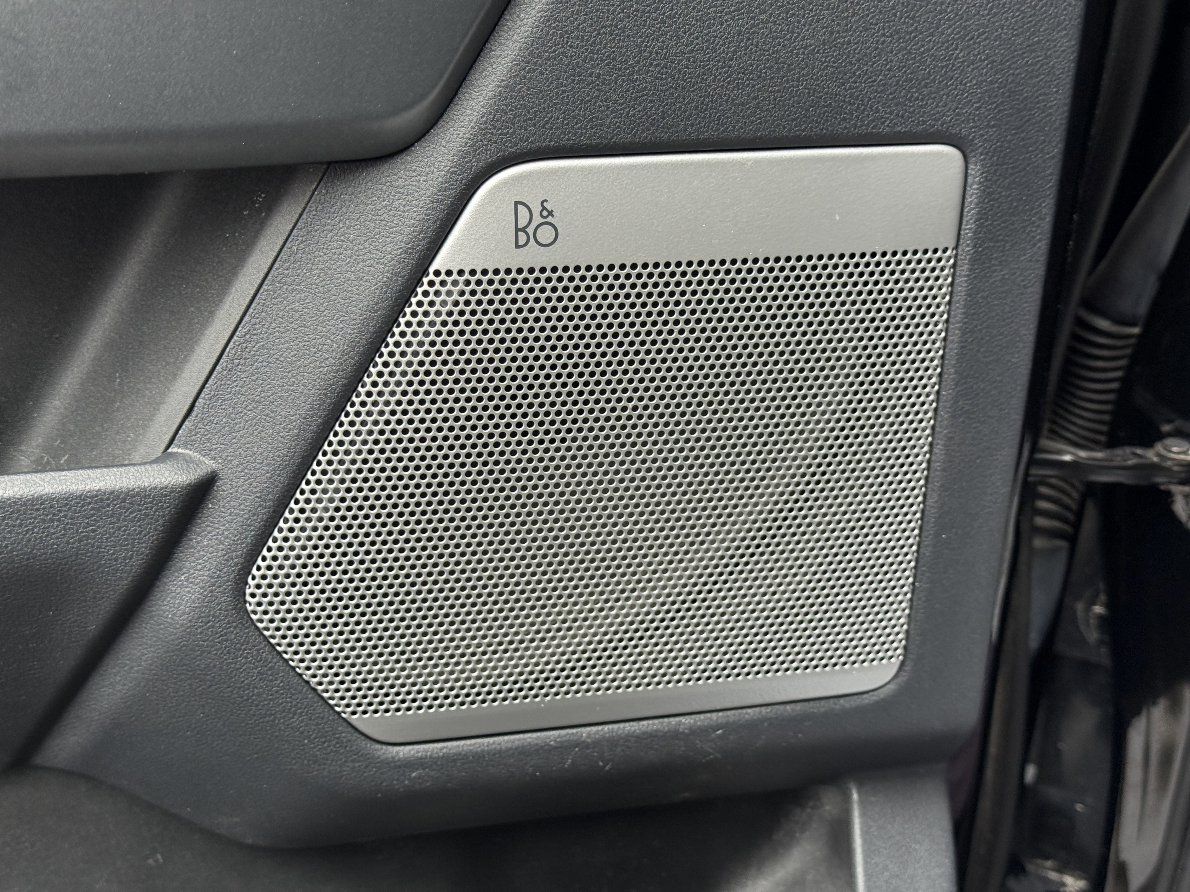 Certified 2023 Ford F350 Lariat w/ Chrome Package image 18