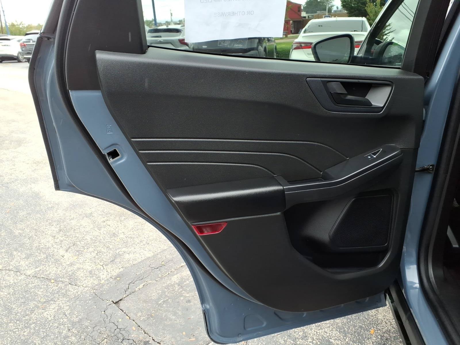 Certified 2023 Ford Escape Active AWD/4WD image 24
