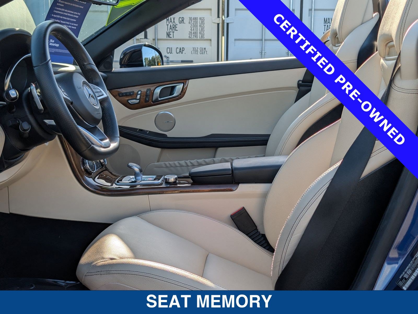 Used 2019 Mercedes-Benz SLC 300 image 16