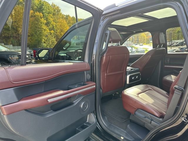 Certified 2023 Ford Expedition Limited image 35