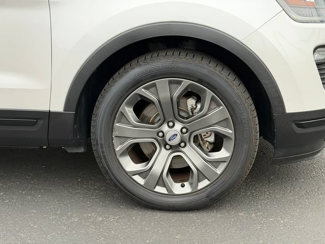 Certified 2018 Ford Explorer Sport w/ Equipment Group 401A AWD/4WD image 11
