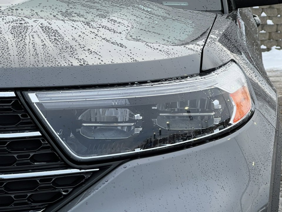 Certified 2023 Ford Explorer XLT w/ Equipment Group 202A image 39