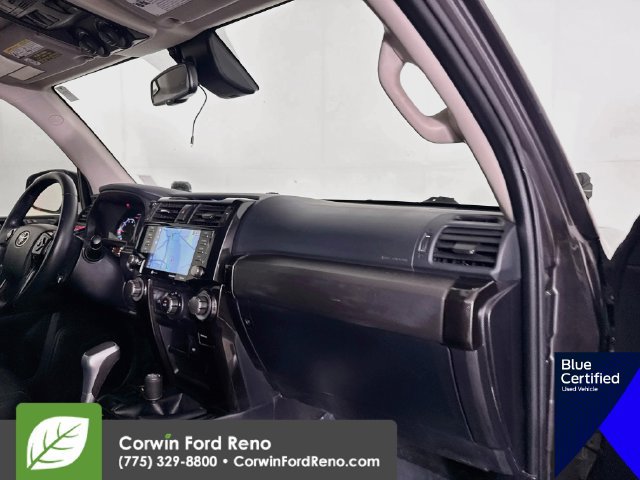 Used 2021 Toyota 4Runner TRD Off-Road Premium AWD/4WD image 33