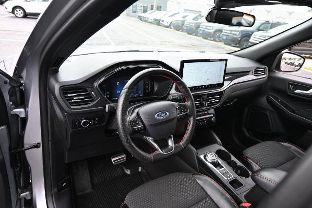 Certified 2024 Ford Escape ST-Line w/ Tech Pack #1 AWD/4WD image 20