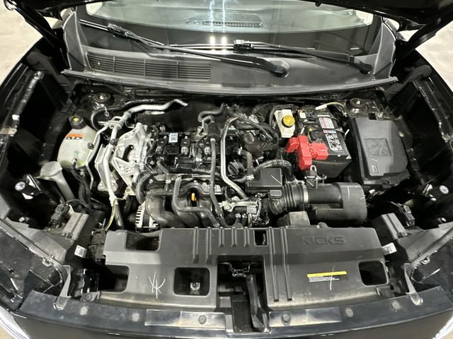 Used 2025 Nissan Kicks SR AWD/4WD image 21