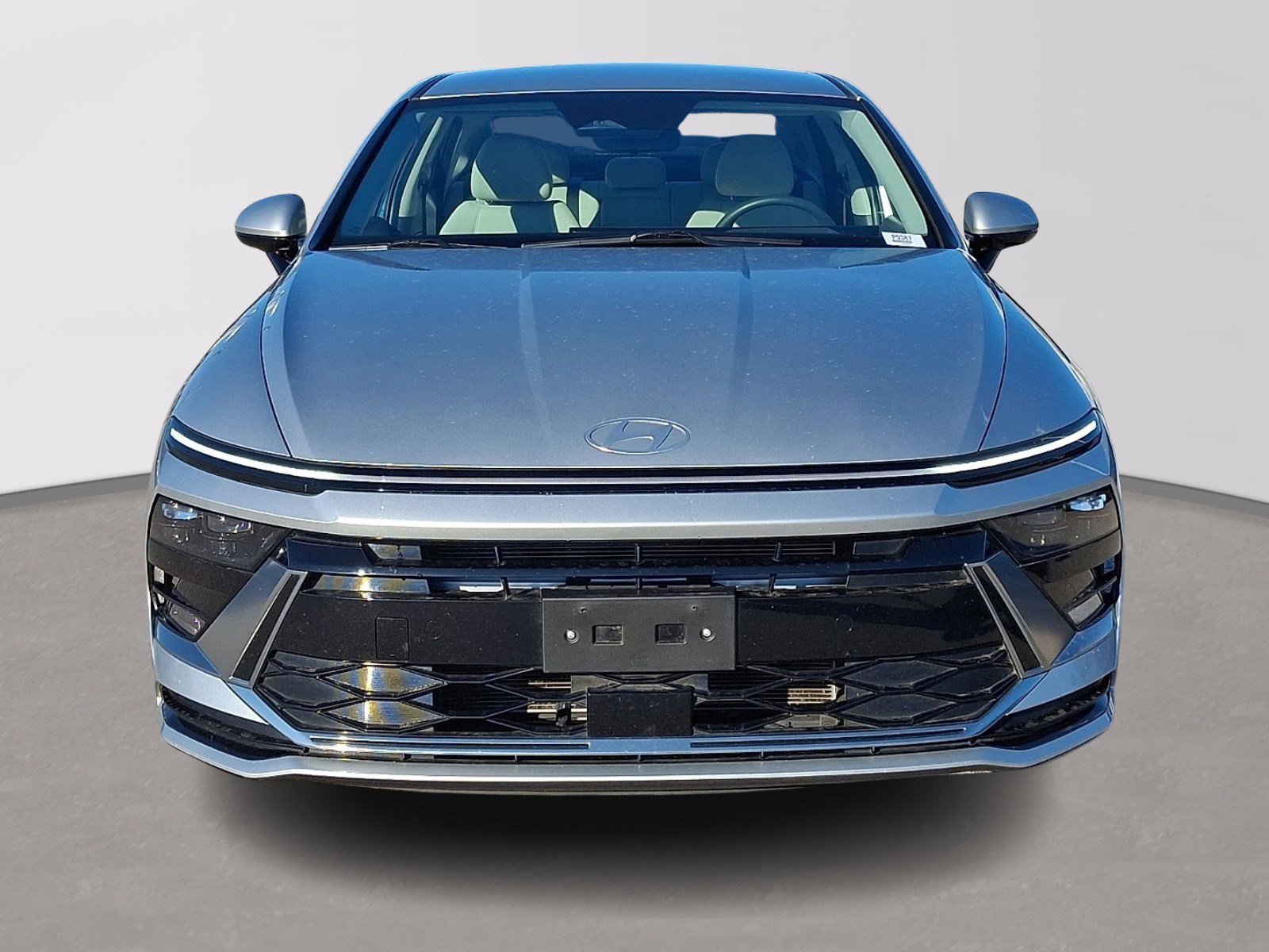 Used 2024 Hyundai Sonata SEL FWD image 2