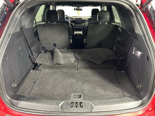 Certified 2020 Ford Explorer XLT w/ Equipment Group 202A image 23