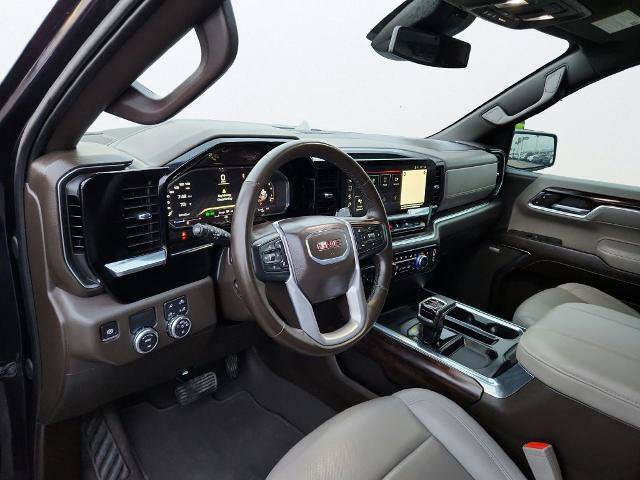 Used 2024 GMC Sierra 1500 SLT RWD image 9