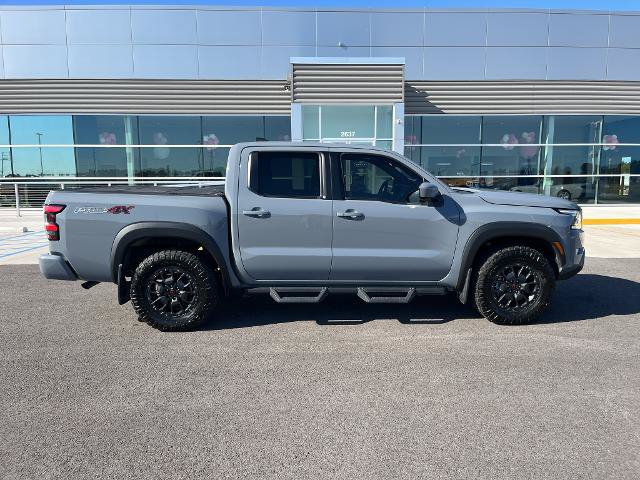 Used 2023 Nissan Frontier PRO-4X w/ Pro-4X Premium Package AWD/4WD image 4
